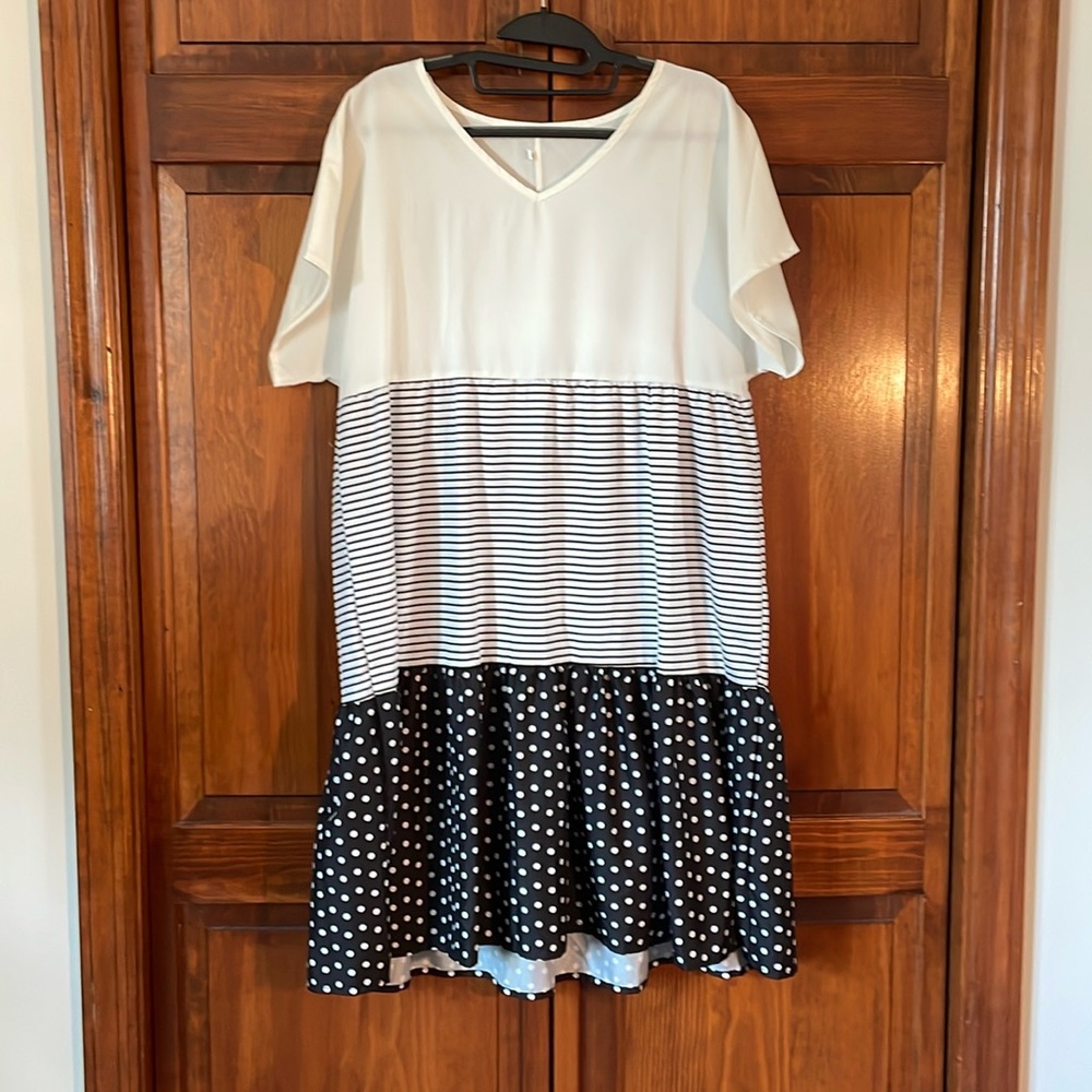 Satin Dress SZ L